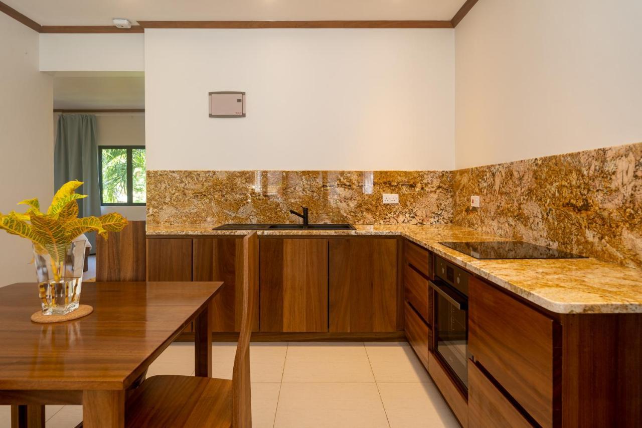 Lodoicea Apartments Bel Ombre Exterior foto
