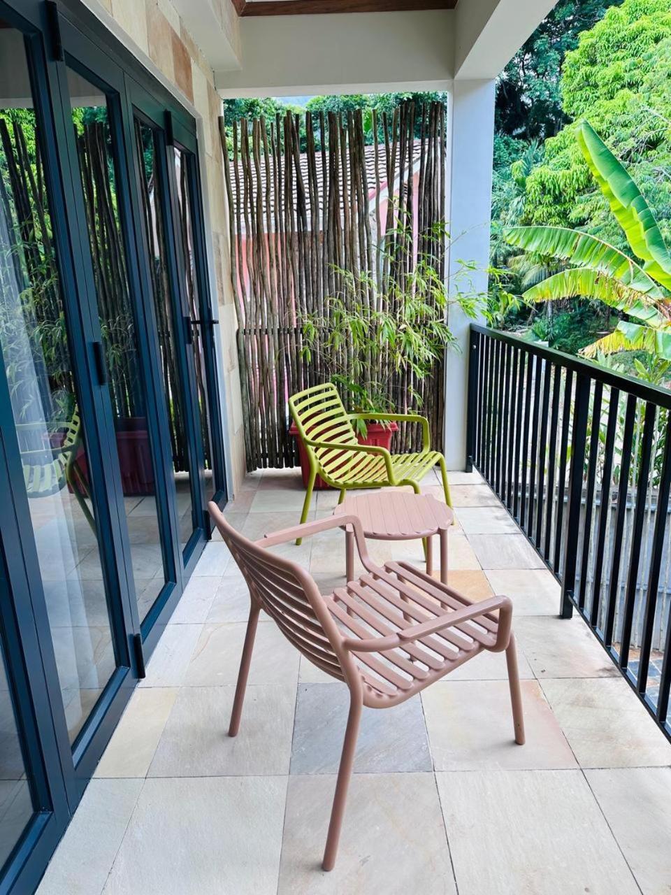Lodoicea Apartments Bel Ombre Exterior foto